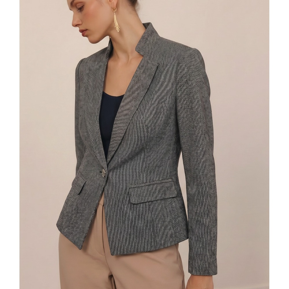 NWT WHBM Women's Gray Tweed Tailored One Button Blazer Sz 2 w/ Navy Accents